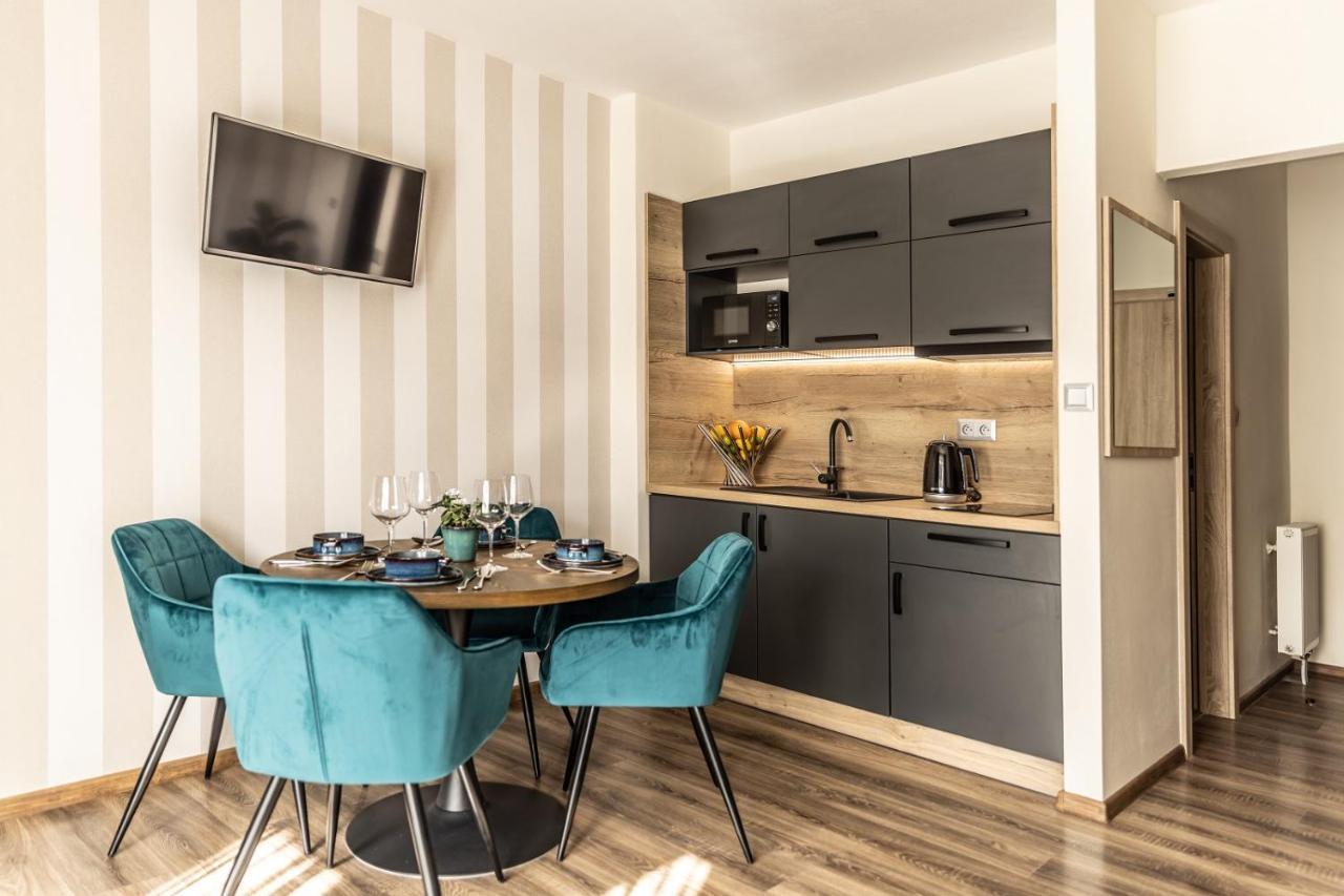 Hotel Demanova Apartments - Dependance Liptovský Mikuláš Eksteriør billede