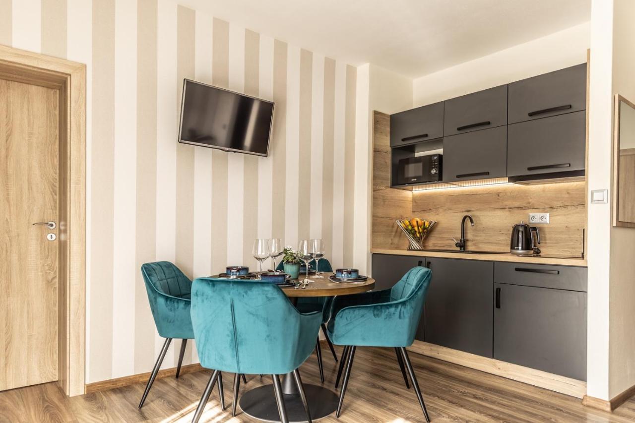 Hotel Demanova Apartments - Dependance Liptovský Mikuláš Eksteriør billede