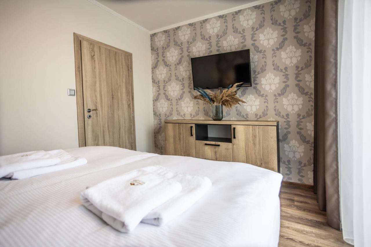 Hotel Demanova Apartments - Dependance Liptovský Mikuláš Eksteriør billede