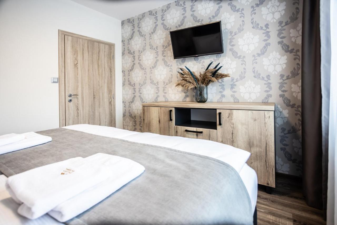 Hotel Demanova Apartments - Dependance Liptovský Mikuláš Eksteriør billede