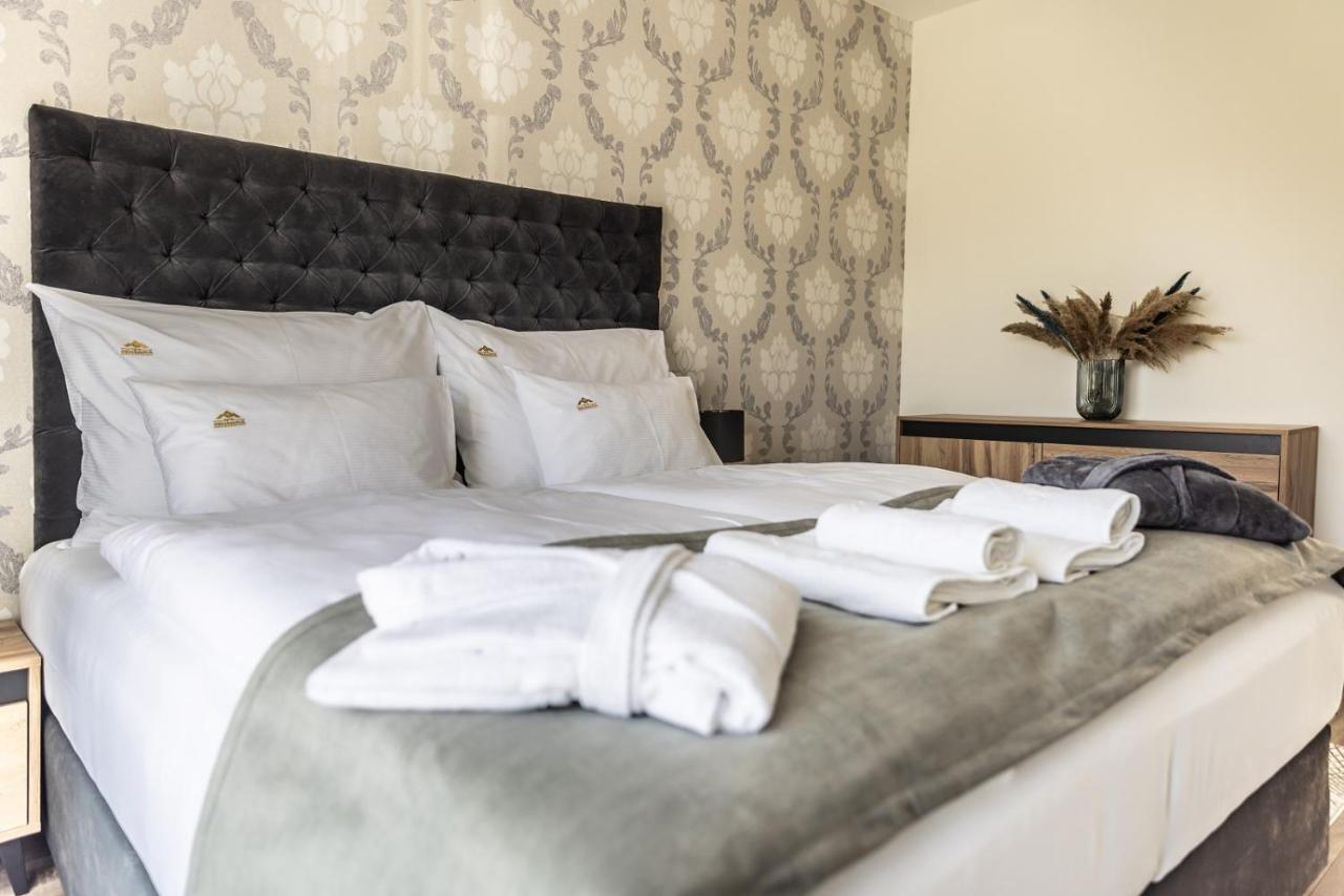 Hotel Demanova Apartments - Dependance Liptovský Mikuláš Eksteriør billede