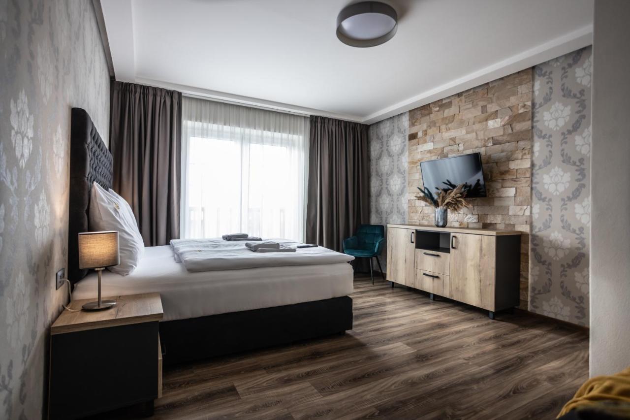 Hotel Demanova Apartments - Dependance Liptovský Mikuláš Eksteriør billede