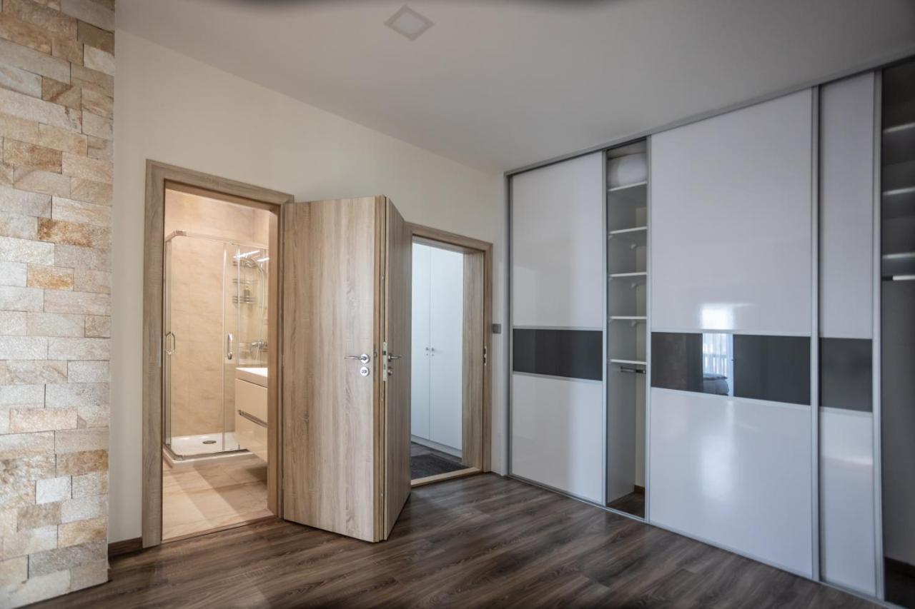 Hotel Demanova Apartments - Dependance Liptovský Mikuláš Eksteriør billede