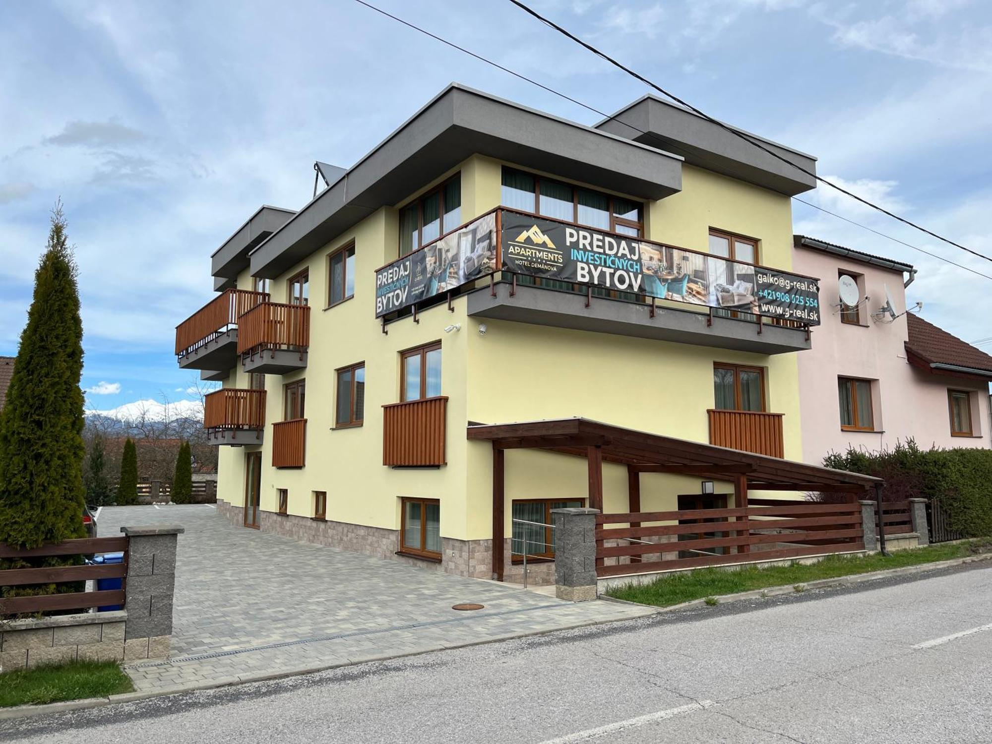 Hotel Demanova Apartments - Dependance Liptovský Mikuláš Eksteriør billede